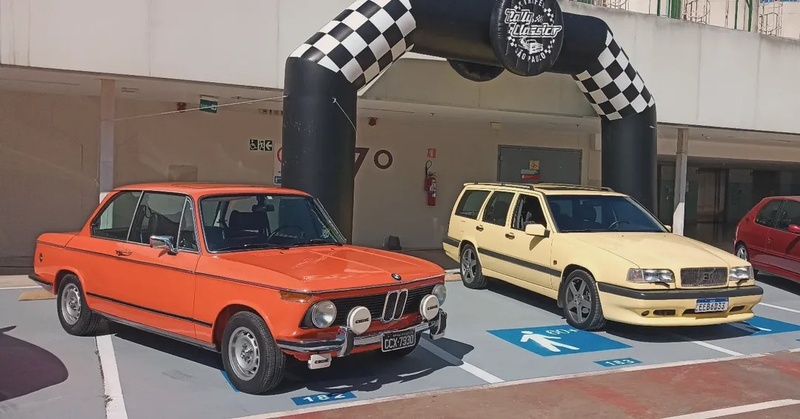 FlashBack com shows ao vivo e Encontro de Carros Antigos celebram o Dia dos Pais no Morumbi Town